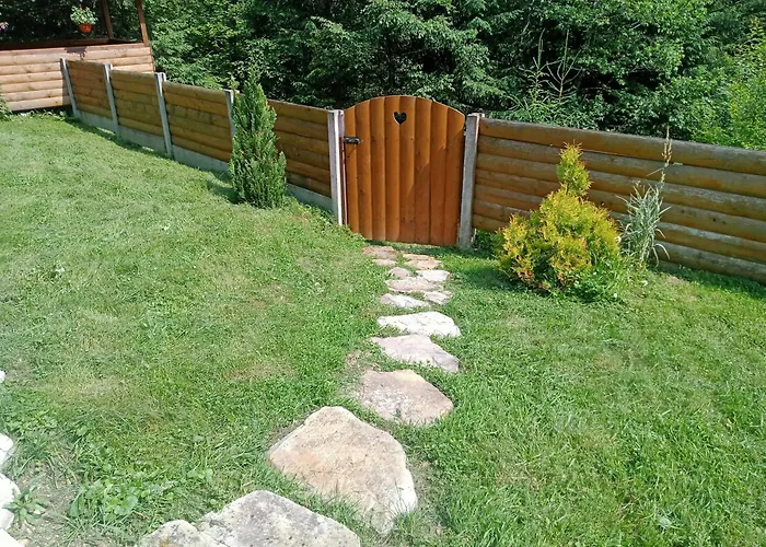 на скелі Tatil Evi *