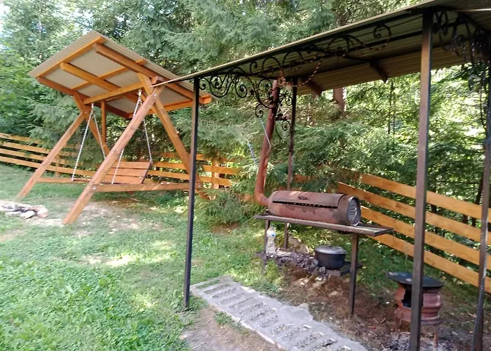на скелі Nyaraló Krivorivnya